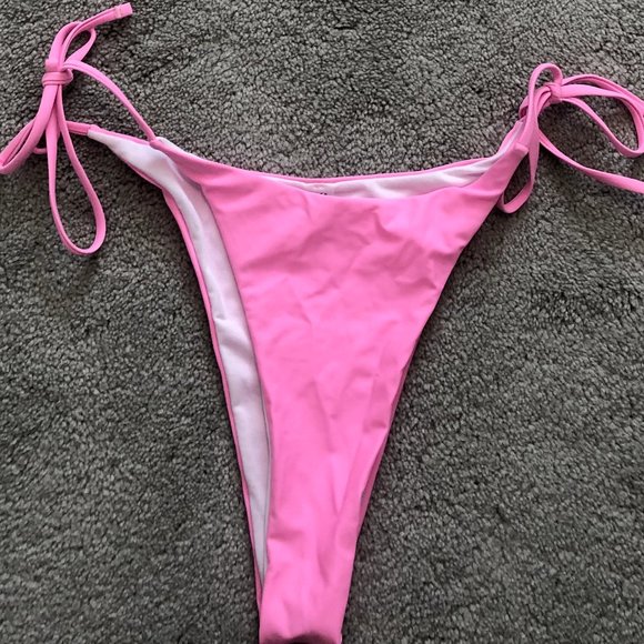 Pink Bikini with Sarong Size L *FREE WITH PURCHASE - Picture 4 of 4